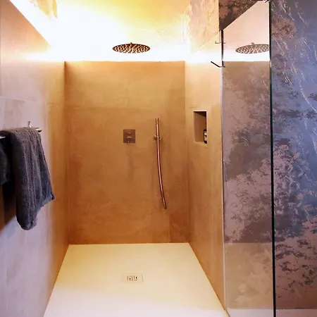 Vila Strega Con Piscina Riscaldata SantʼAgata di Militello