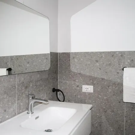 Strega Con Piscina Riscaldata * SantʼAgata di Militello